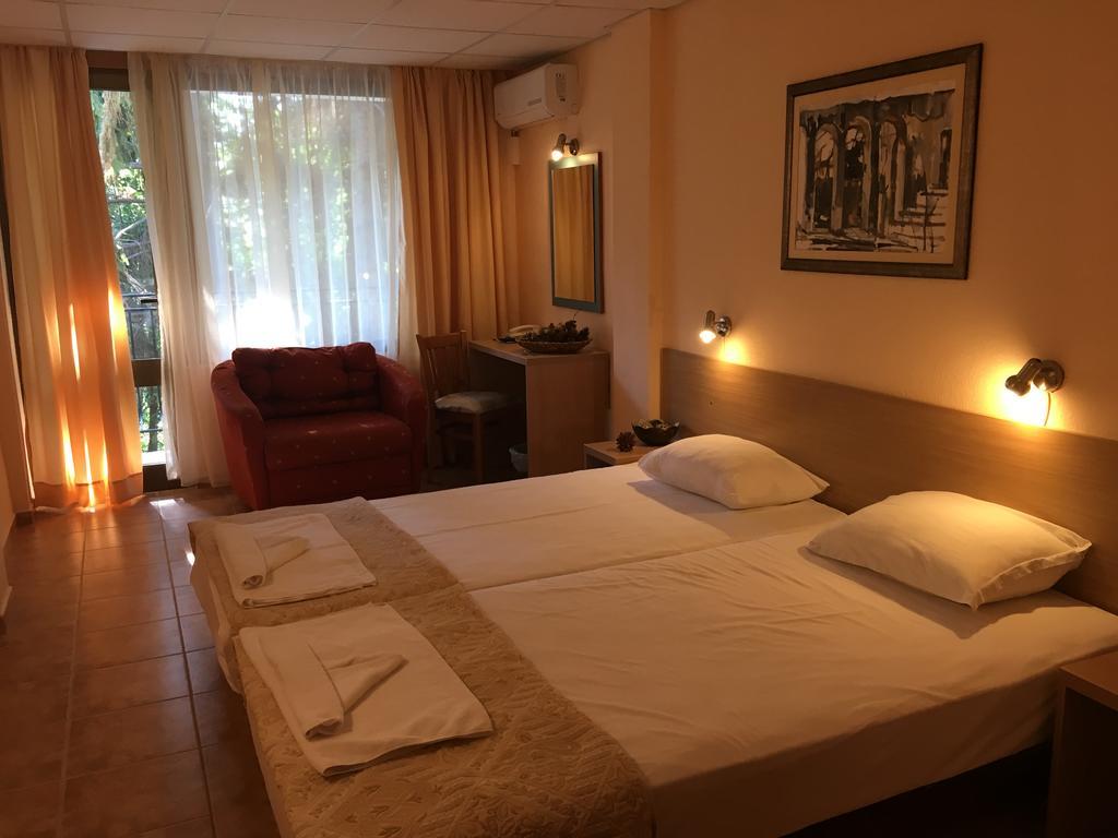 Park Hotel Briz 金沙 外观 照片